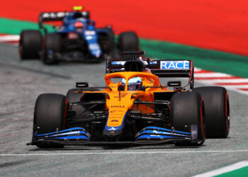 Ricciardo: McLaren CEO surprised no team approached Red Bull returnee