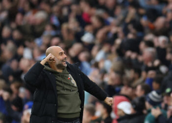 Guardiola signs new Manchester City deal