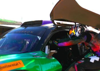 Hamilton’s team win Extreme E championship win in Uruguay