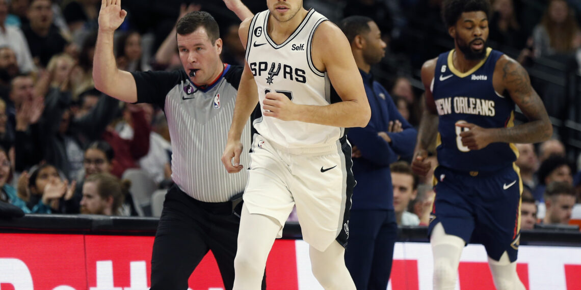 Preview: San Antonio Spurs hoping to continue resurgence against Miami Heat