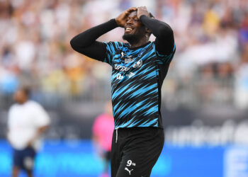 Usain Bolt sad Ronaldo left Man Utd