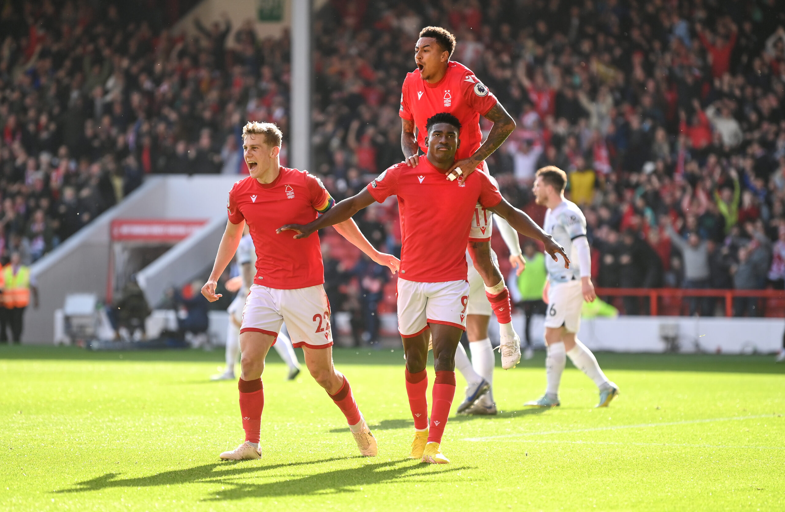 Awoniyi scores as Nottingham Forest progress in Carabao Cup