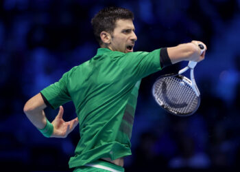 LA Lakers fall short in James’ return to Cleveland