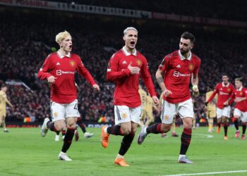 Man United dump Barcelona out of Europa League