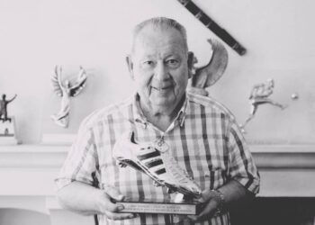 Former France striker Just Fontaine dies aged 89