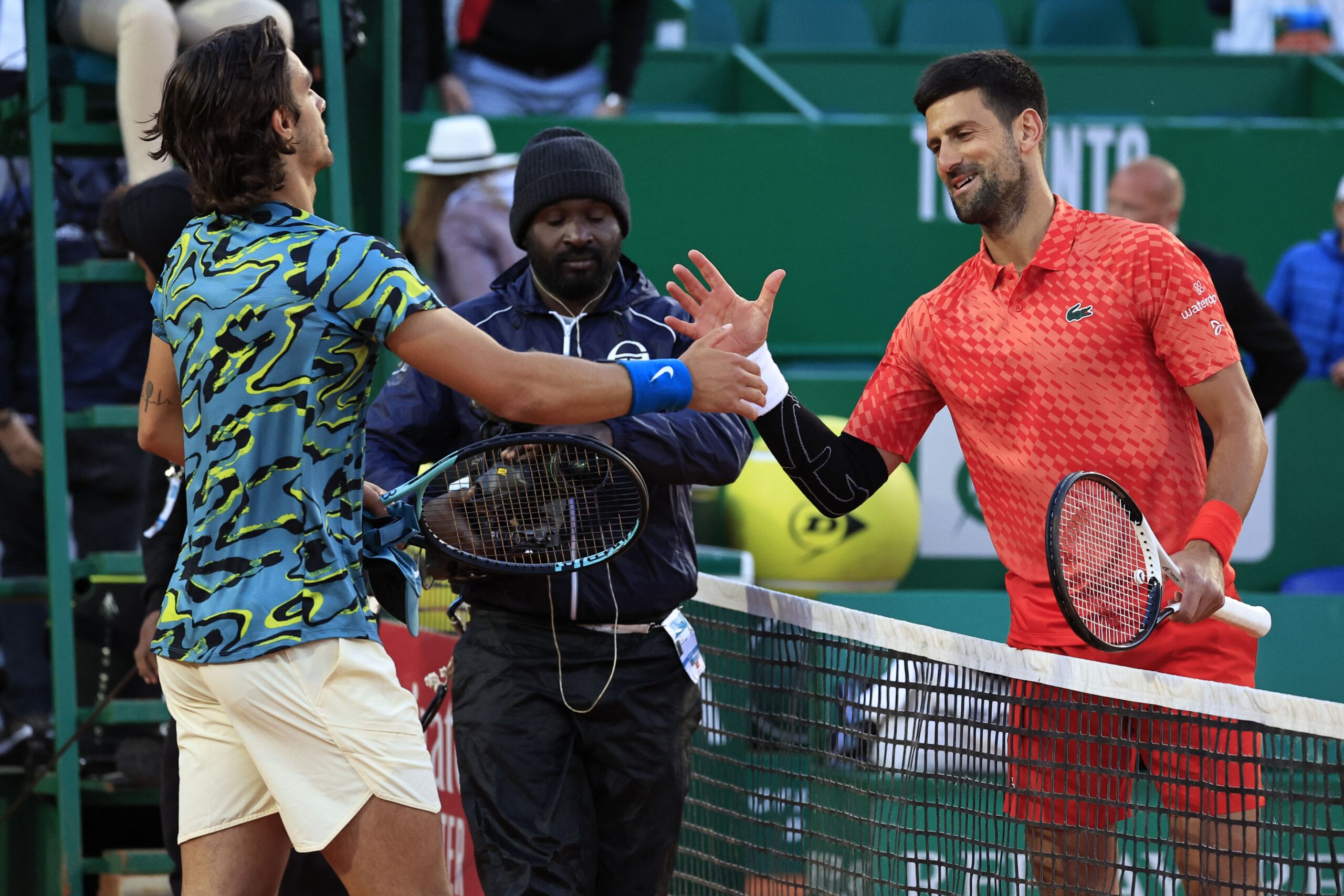 Djokovic suffers shock Monte Carlo exit