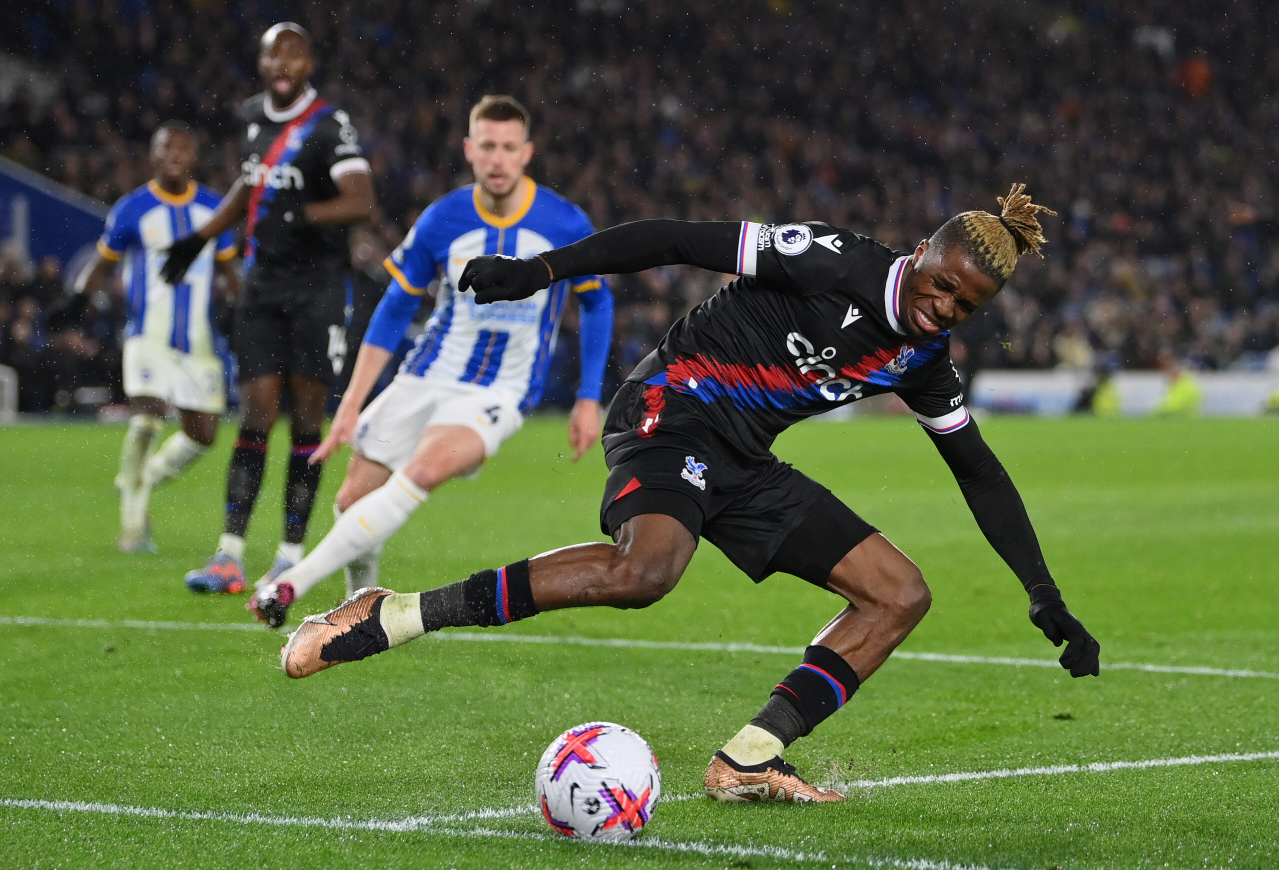 Crystal Palace vs West Ham: Eberechi Eze penalty clinches seven-goal  thriller