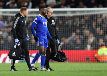 Leicester City boss Smith delivers worrying update on Iheanacho