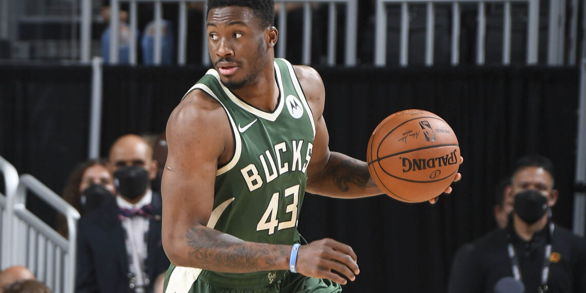 NBA: Bucks star Thanasis suspended for one game