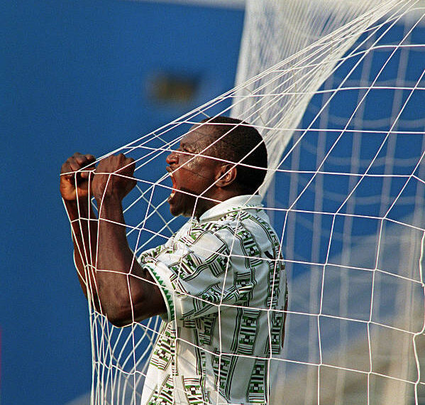 Fifa pays tribute to late Nigeria icon Yekini