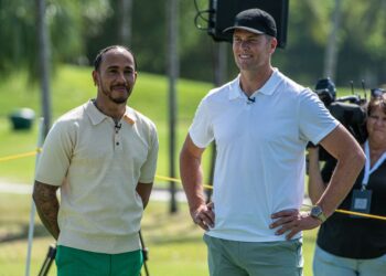 F1: Hamilton likens himself to LeBron James & Tom Brady