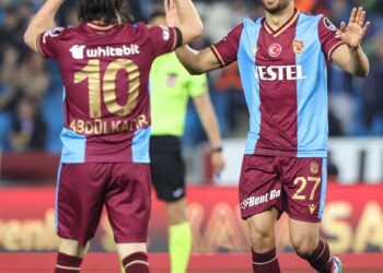 Trezeguet brace earns Trabzonspor comfortable Turkish Super Lig win