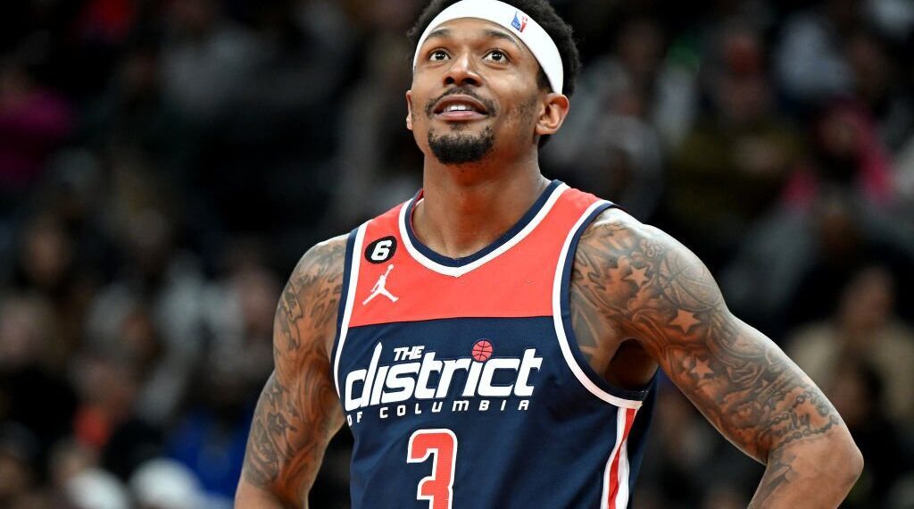 NBA: Suns & Wizards finalizing trade deal for Bradley Beal