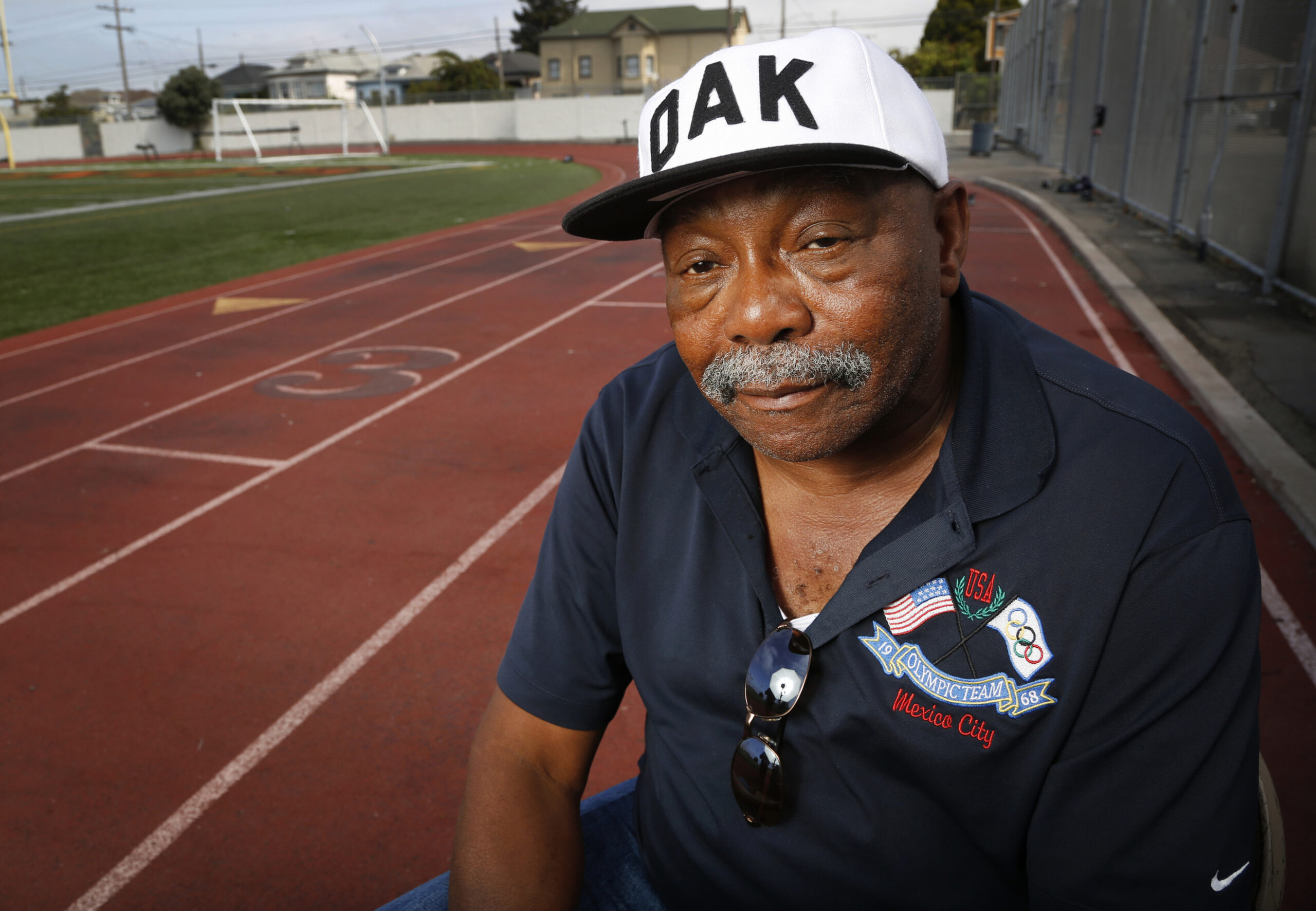 Legendary sprinter Jim Hines dies at 76