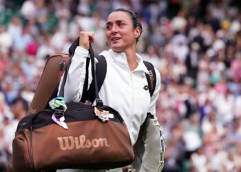 Wimbledon: Jabeur makes vow after back-to-back final loses