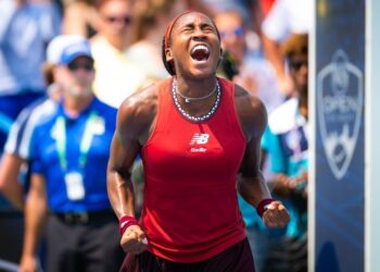 Coco Gauff stuns Swiatek to reach Cincinnati Open final
