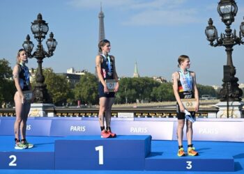 Paris 2024: Organisers step up preparations with triathlon test event