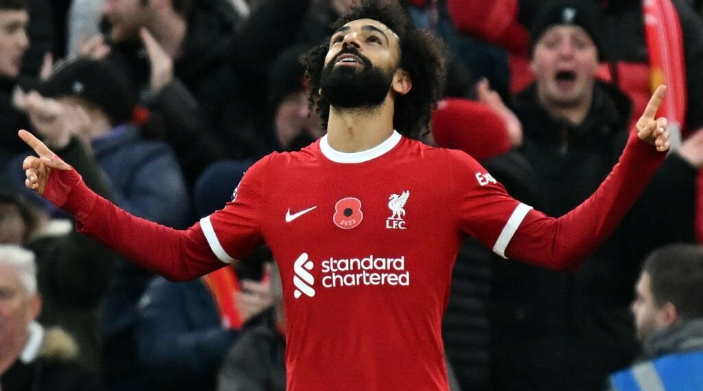 Klopp hails ‘exceptional’ Salah on landmark 200th English goal