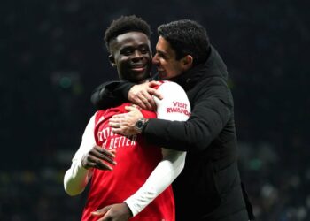 Arsenal boss Arteta calls on Saka to get used to attention from opposing defenders
