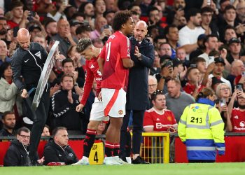 Man Utd boss Ten Hag pleased with new signing Joshua Zirkzee’s debut goal