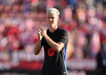 Dani Olmo: Barcelona midfielder out for five weeks with hamstring injury