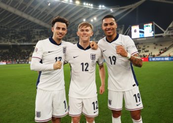 Nations League: England see off Greece to go top of Group B