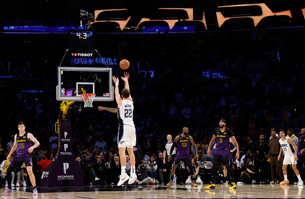 NBA Roundup: Wagner stars as Magic ends Lakers’ run; San Antonio rally to beat Jazz