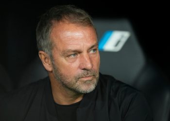 UCL: Barcelona boss Flick sets qualification target