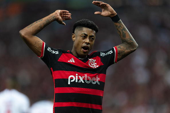 Flamengo striker Henrique under investigation for suspicion of illegal betting activities
