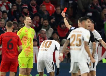 Manuel Neuer gets two-match German Cup ban for red card against Leverkusen