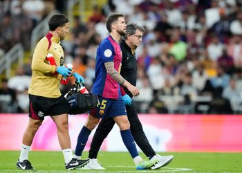 Inigo Martinez: Barcelona defender out for four weeks with hamstring injury