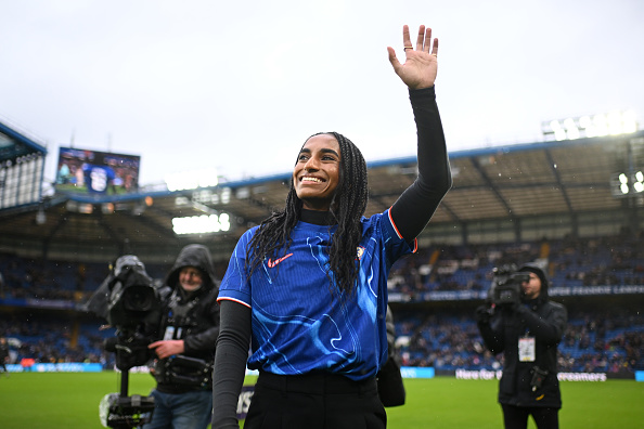 Naomi Girma:Chelsea complete world-record signing of USWNT defender