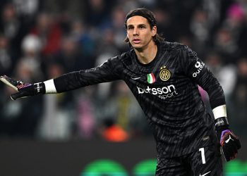 Inter Milan goalkeeper Yann Sommer out with thumb fracture