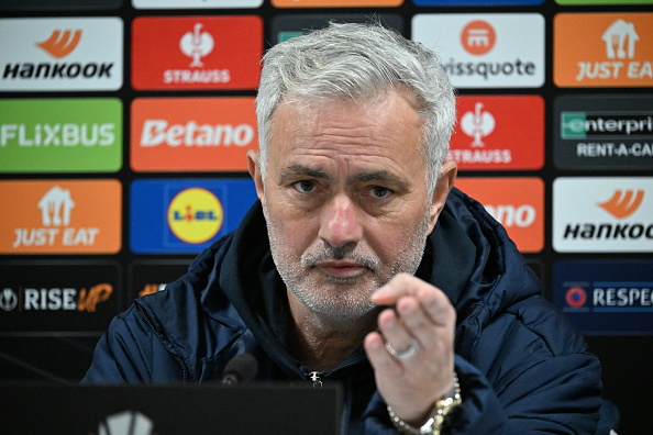 UEL: Mourinho calls on Fenerbahce to fight to the end against Rangers