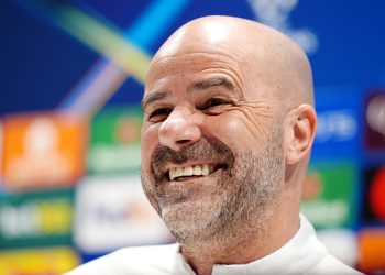 ‘Crazy things happen’ – PSV boss Bosz hoping for UCL miracle against Arsenal