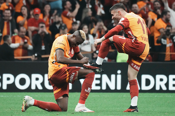‘He always gives his 100%’ – Galatasaray’s Akgun waxes lyrical about Osimhen