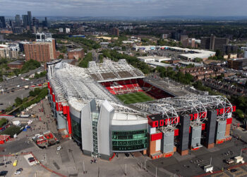 Manchester United cancel end of season awards dinner