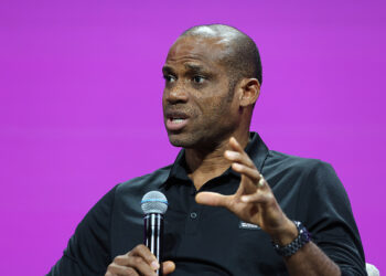 Ex-Super Eagles captain Sunday Oliseh scoops IFAB appointment