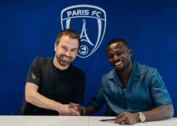 Nigerian winger Moses Simon joins Paris FC