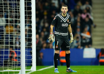 Barcelona announce arrival of Joan Garcia from Espanyol