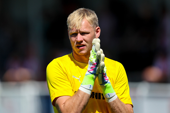 Newcastle agree deal to sign Ramsdale from Southampton