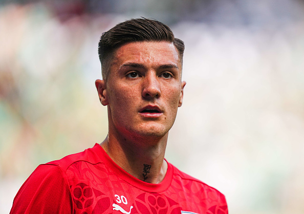 Newcastle look to Sesko following uncertain Isak future