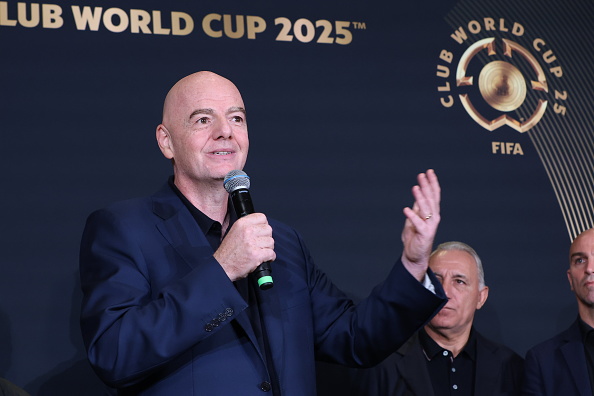 Ex-Netherlands boss Louis van Gaal free from cancer