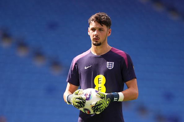 Man City to re-sign goalkeeper James Trafford from Burnley for £27m