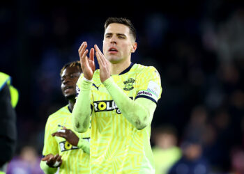 Bednarek joins FC Porto on four-year deal from Southampton