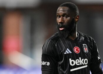 Done Deal: Ex-West Ham defender Masuaku joins Sunderland on free transfer