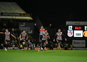 EFL Cup: Shocker as League Two Grimsby ousts Man Utd after dramatic shoot-out