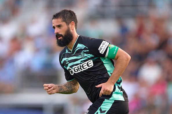 Isco suffers fractured tibia in Real Betis pre-season game