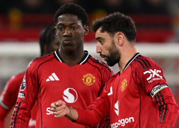 Fernandes and Mainoo to miss Man United clash with Newcastle