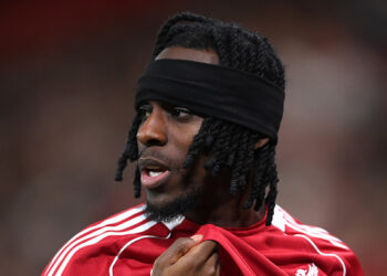 Liverpool fullback Frimpong ruled out for few weeks with groin injury